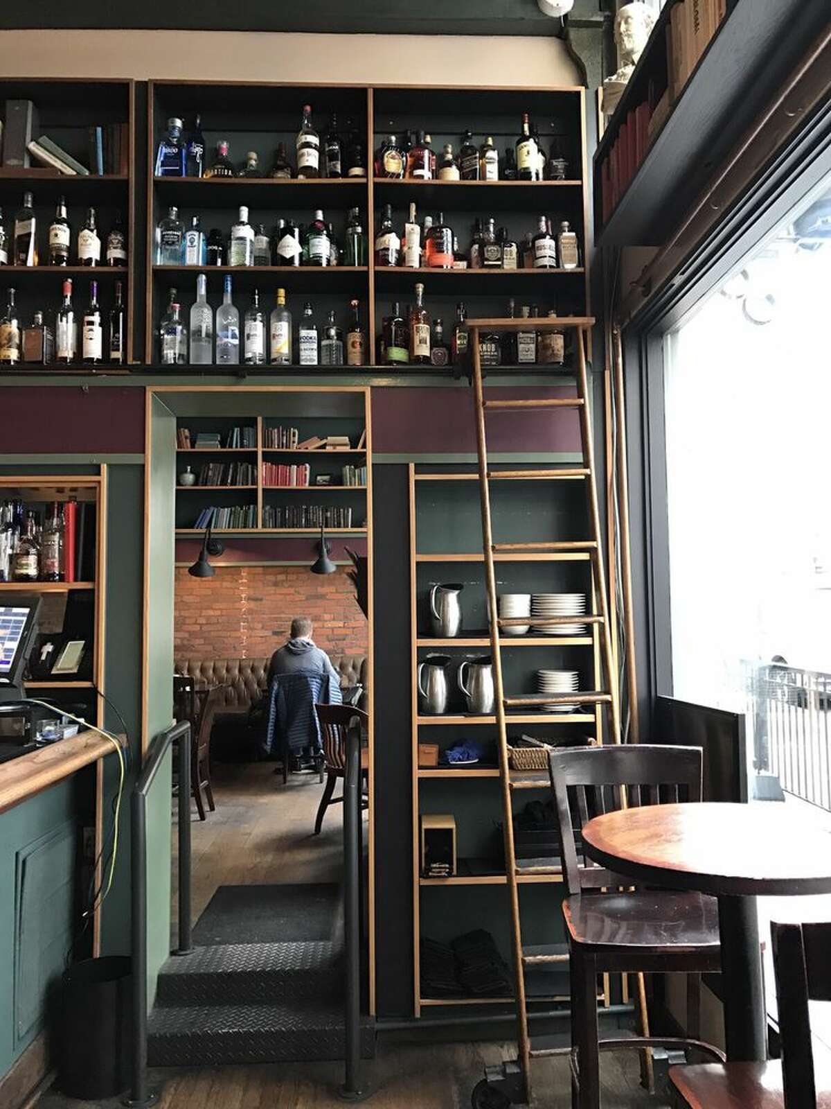 Seattle's coziest bars and coffee shops