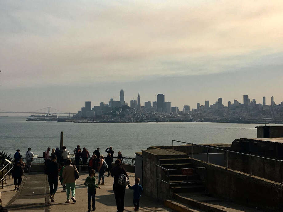 This photo taken on Alcatraz Island shows smoke moving into the Bay Area from the north on Thursday, November 8th. Photo: Simon Piatkiewicz