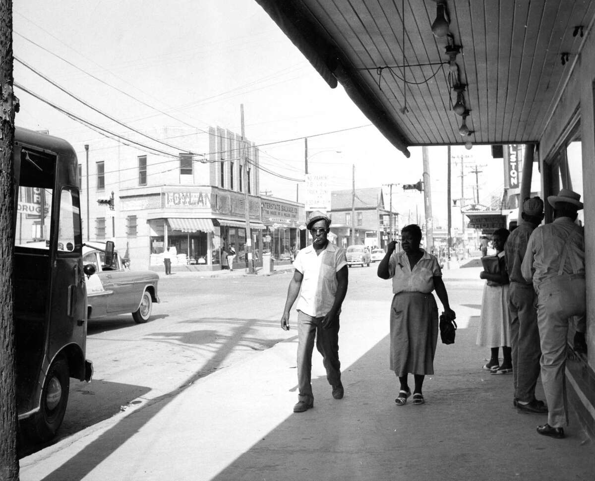 Houston barbecue and the legacy of Lyons Avenue