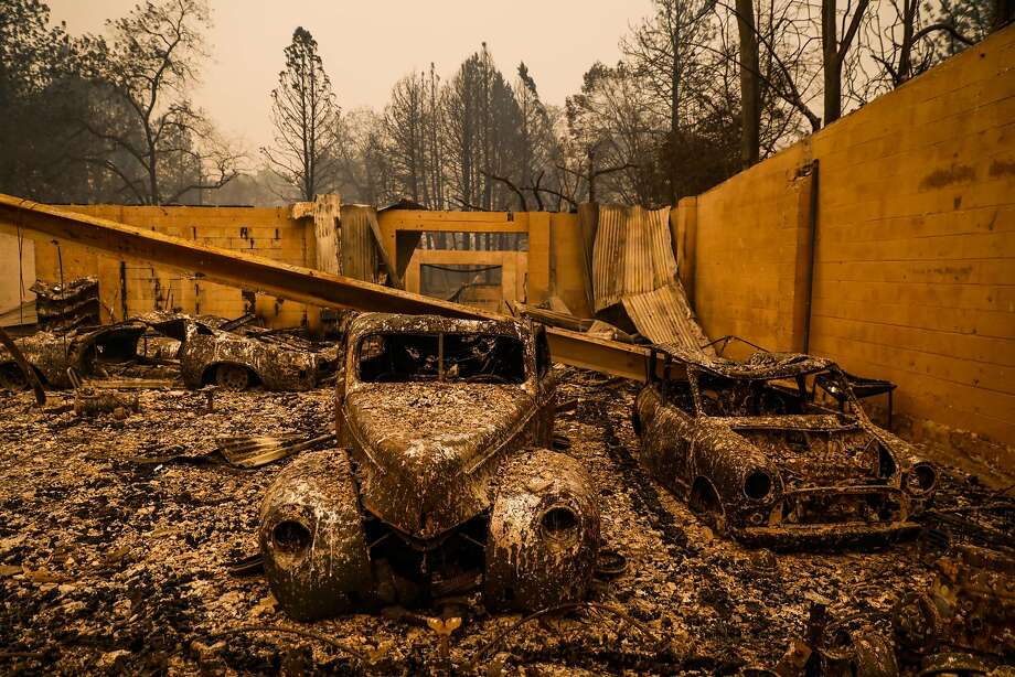 Destroyed cars are seen off of Skyway after the Camp Fire tore through the town of Paradise, California, on Friday, Nov. 9, 2018. Photo: Gabrielle Lurie / The Chronicle