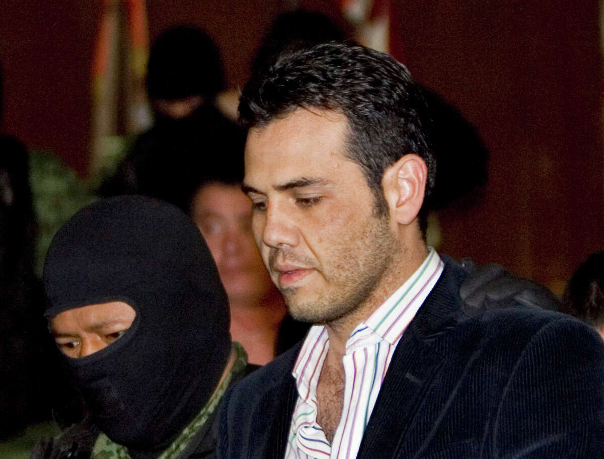 3. Allies of "El Chapo" are expected to testify  Numerous rivals, allies and underlings, along with cartel experts and law enforcement officers, are expected to recount how Guzman rose from a poor teenage laborer who got his start in crime by farming marijuana in rural Sinaloa to become the Al Capone of the international drug trade who Forbes magazine once placed on its annual list of billionaires. According to public documents, potential witnesses include Vicente Zambada-Niebla (pictured above), a son of Guzmán’s longtime deputy; Pedro and Margarito Flores, brothers from Chicago who have previously testified that they served as his American distributors; and Damaso Lopez Nuñez, the warden from the Puente Grande prison who helped him escape.