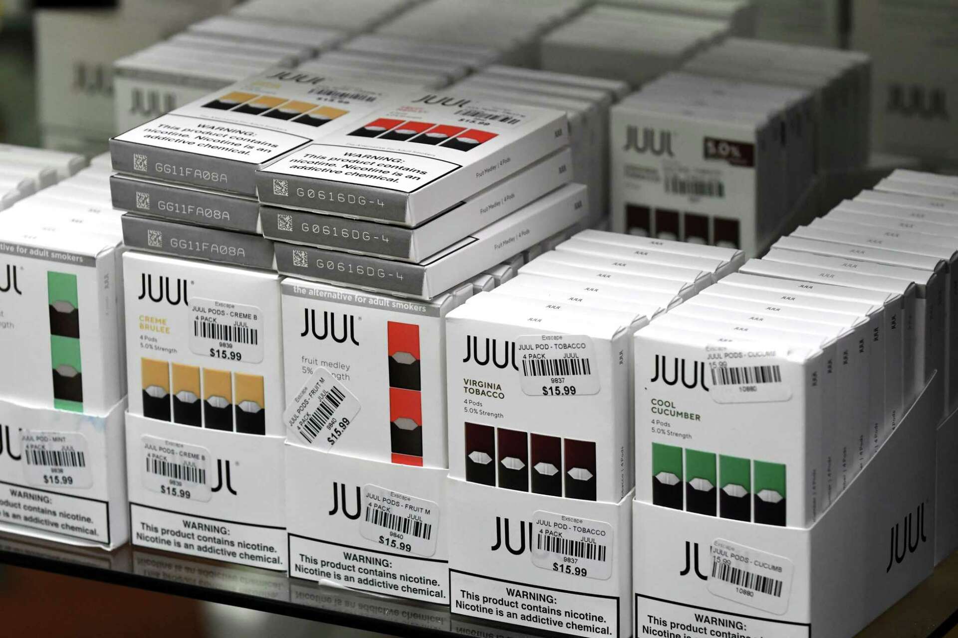 does giant eagle sell juul pods The Juul Epidemic: How America's Most Used E-Cig Is Destroying Vaping –  Steamist Vape Supply main image 0
