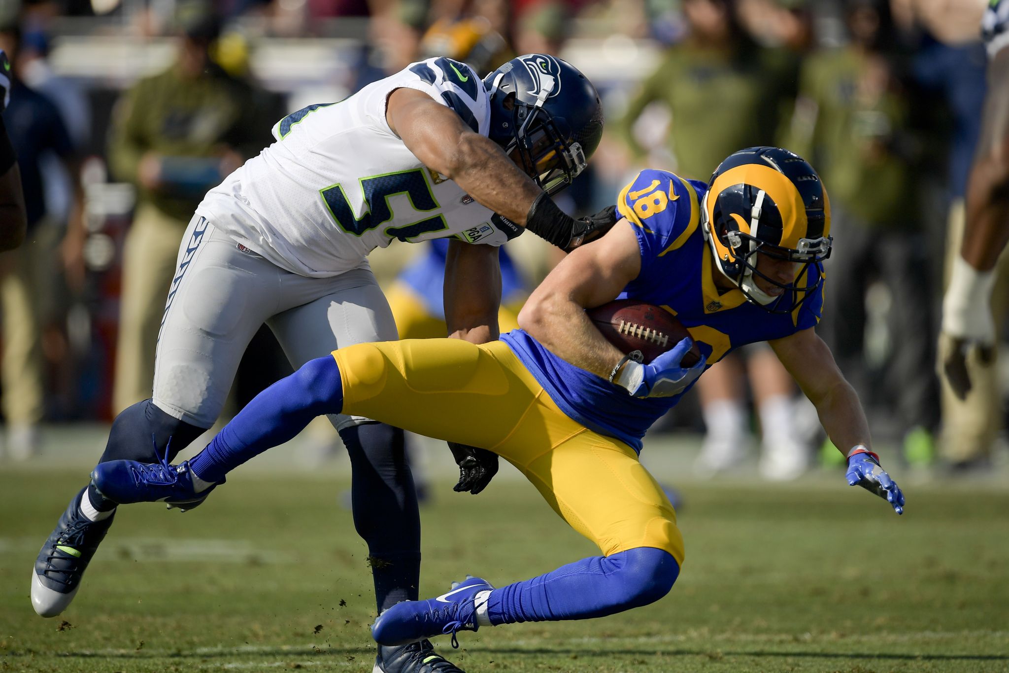 Los Angeles Rams linebacker Bobby Wagner (45) makes a tackle agains  tBuffalo Bills running back Devin Singletary (26) during a NFL game,  Thursday, Sep Stock Photo - Alamy