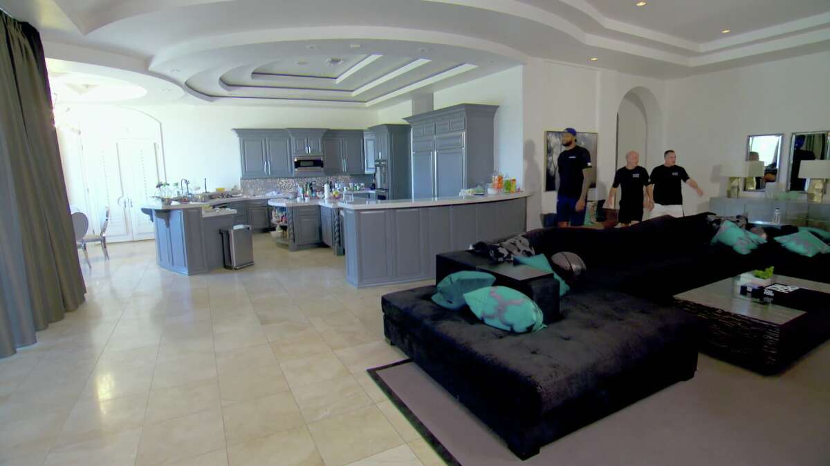 DeMarcus Cousins shows off his Las Vegas mansion on an episode of Animal Planet's "Tanked."