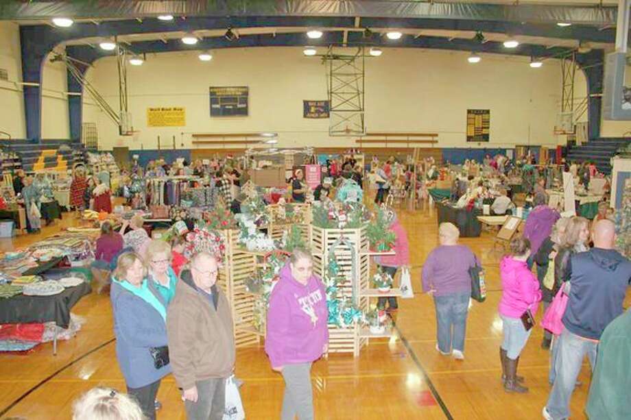 Huge day at 2018 Mistletoe Market in Bad Axe Huron Daily Tribune