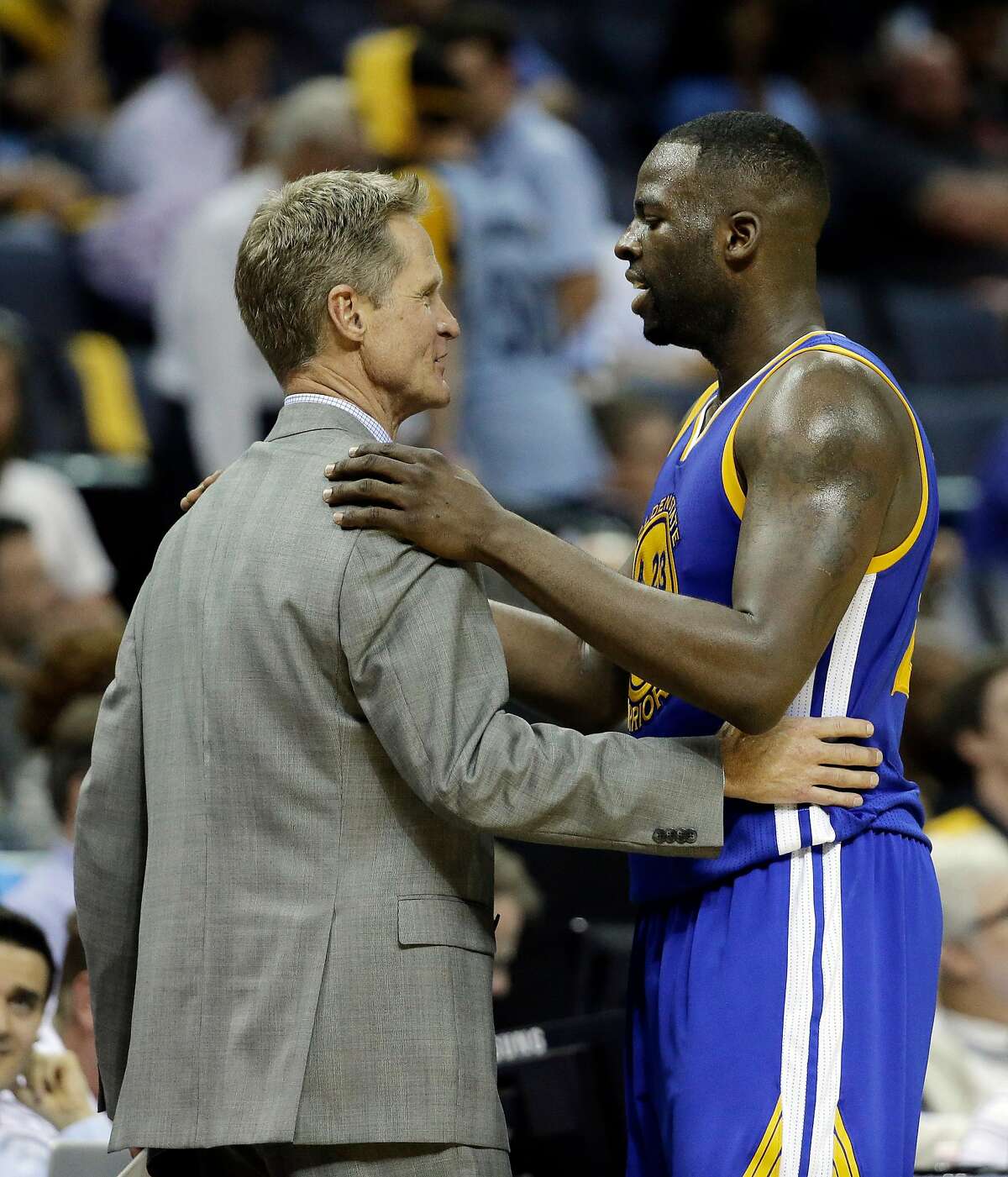 Golden State Warriors, Draymond Green beat San Antonio wearing