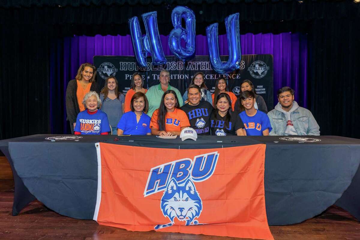 Kingwood Park's Elise Parel signs to play golf at Houston Baptist University on National Signing Day on May 9, 2019 at the Charles Bender Performing Arts Center.