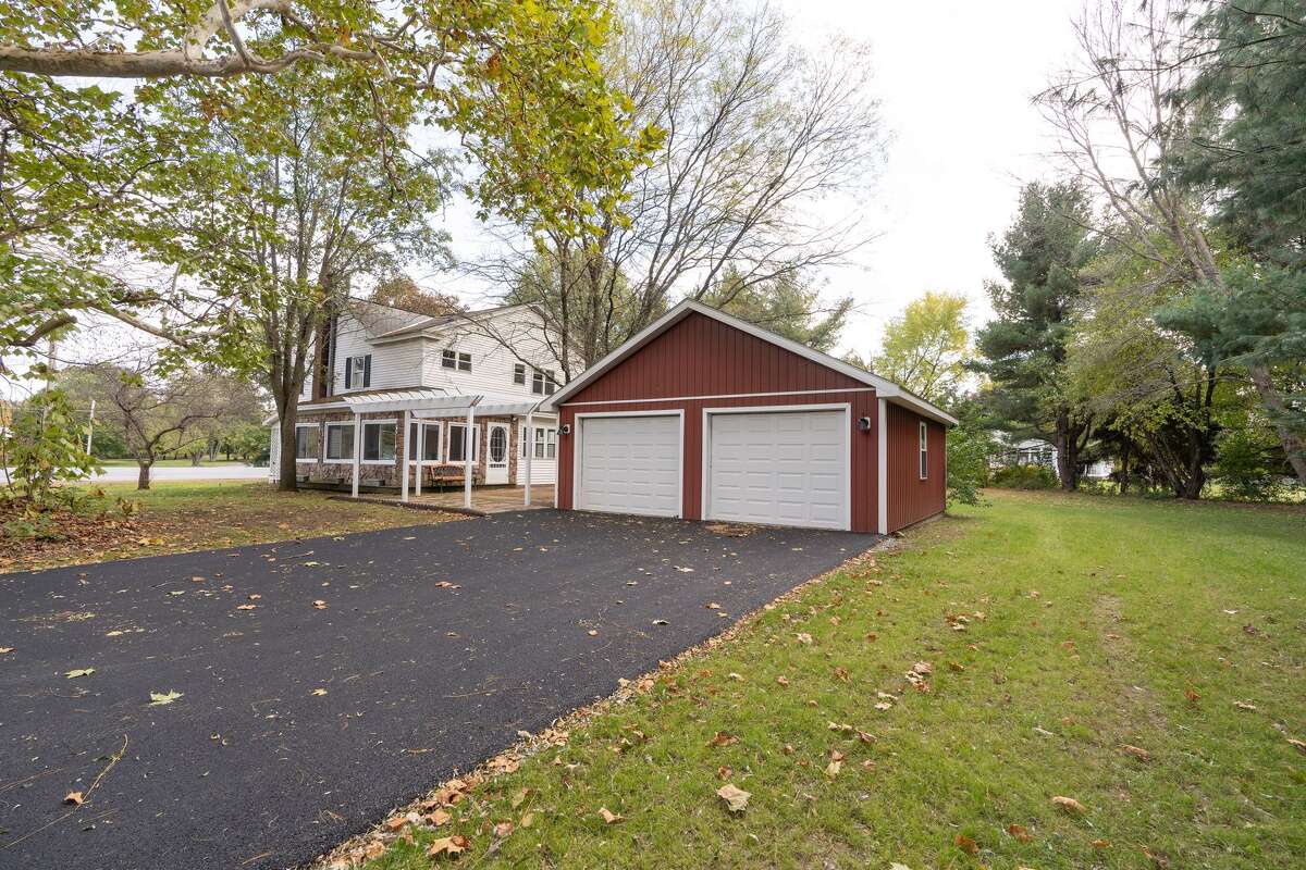 House of the Week Farmhouse in Clifton Park
