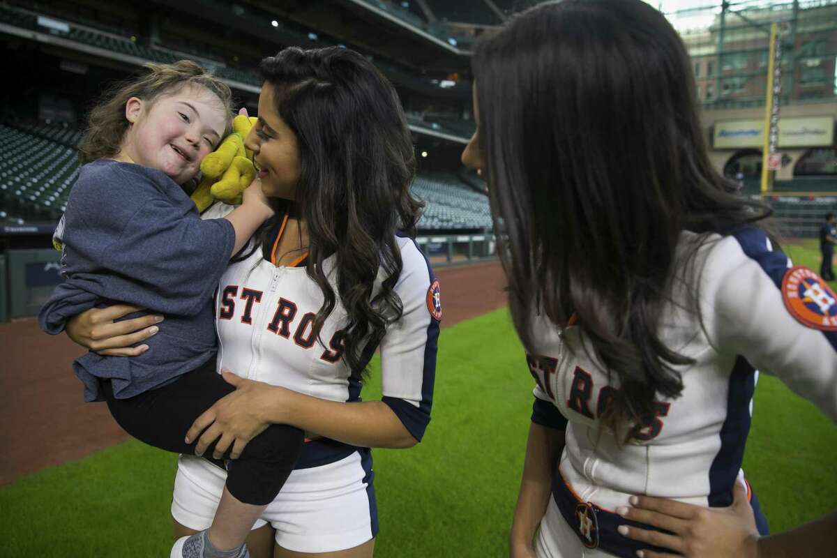 Meet the Houston Astros' Shooting Stars dance team