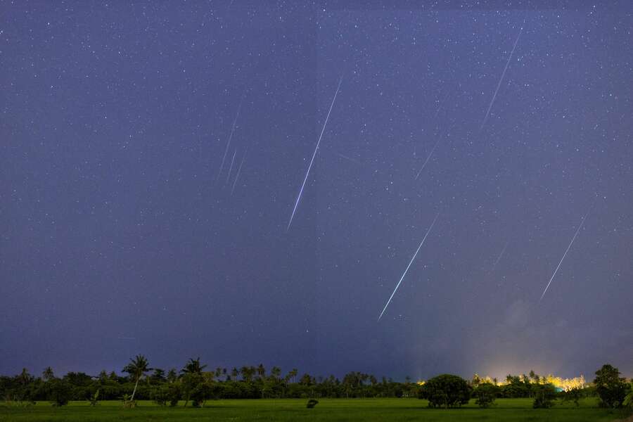 Meteorite spotted streaking across Texas skies How you can watch more