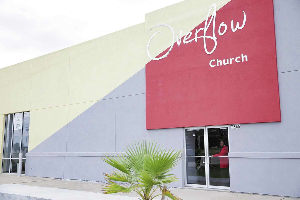 Manvel’s only black church rallies behind pastor, alleges