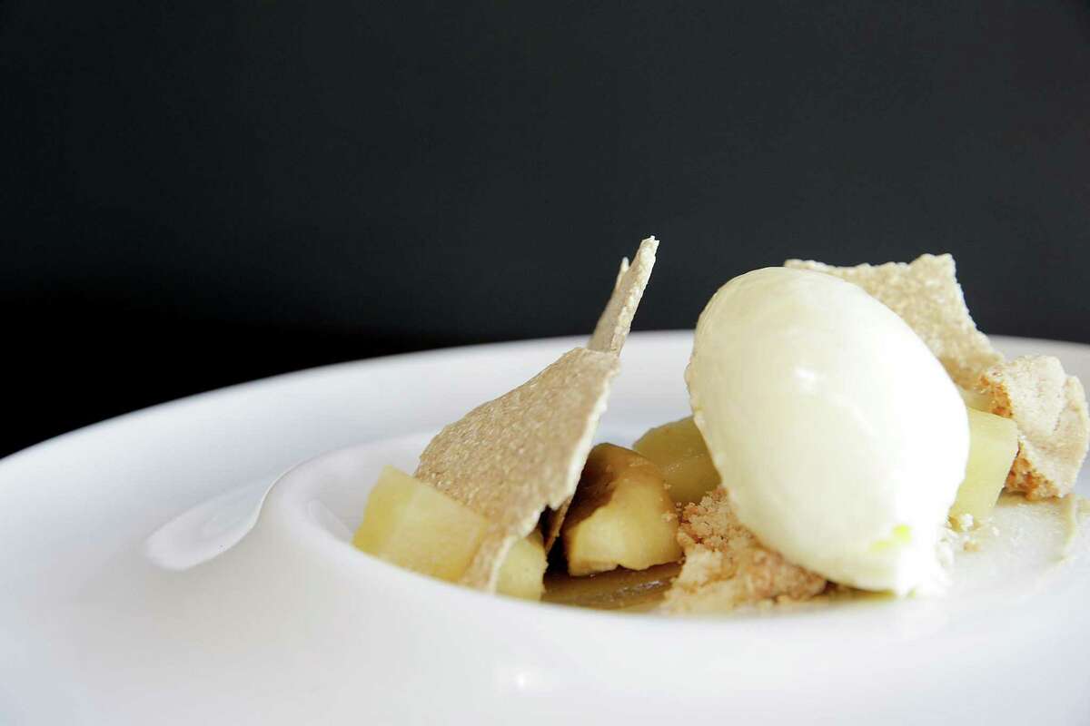 "How 'bout them apples" dessert at Poitin