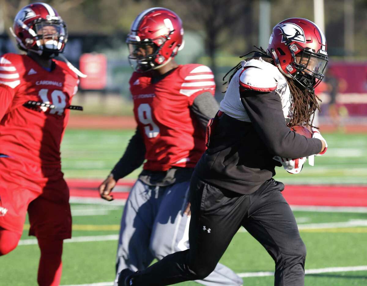 Running Back Keyondrick Philio runs the ball as UIW football team practices early on Friday, Nov. 16, 2018, preparing for a possible invitation to the NCAA playoffs.