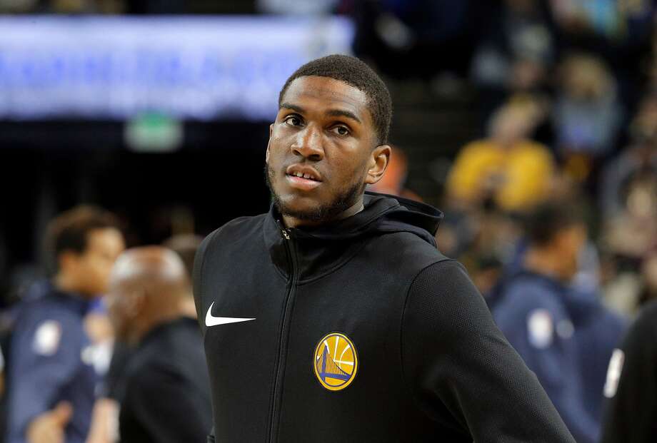 Kevon Looney’s big first half goes for naught in Warriors loss