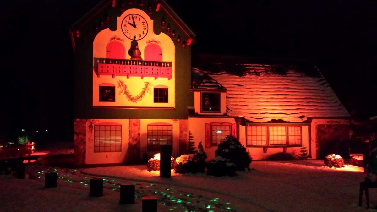 Midland's downtown decor