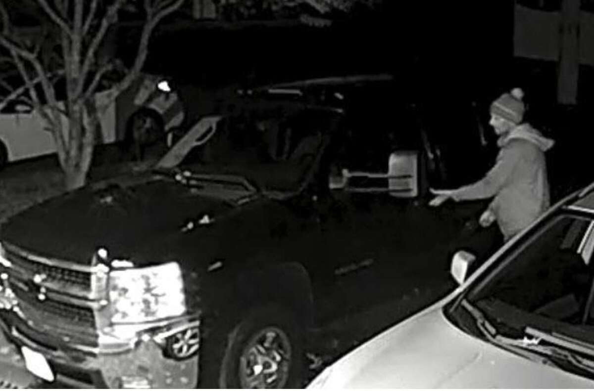 Milford police seeking identification of suspects in vehicle burglaries