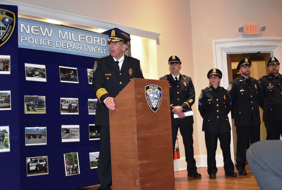New Milford Police Chief sworn in