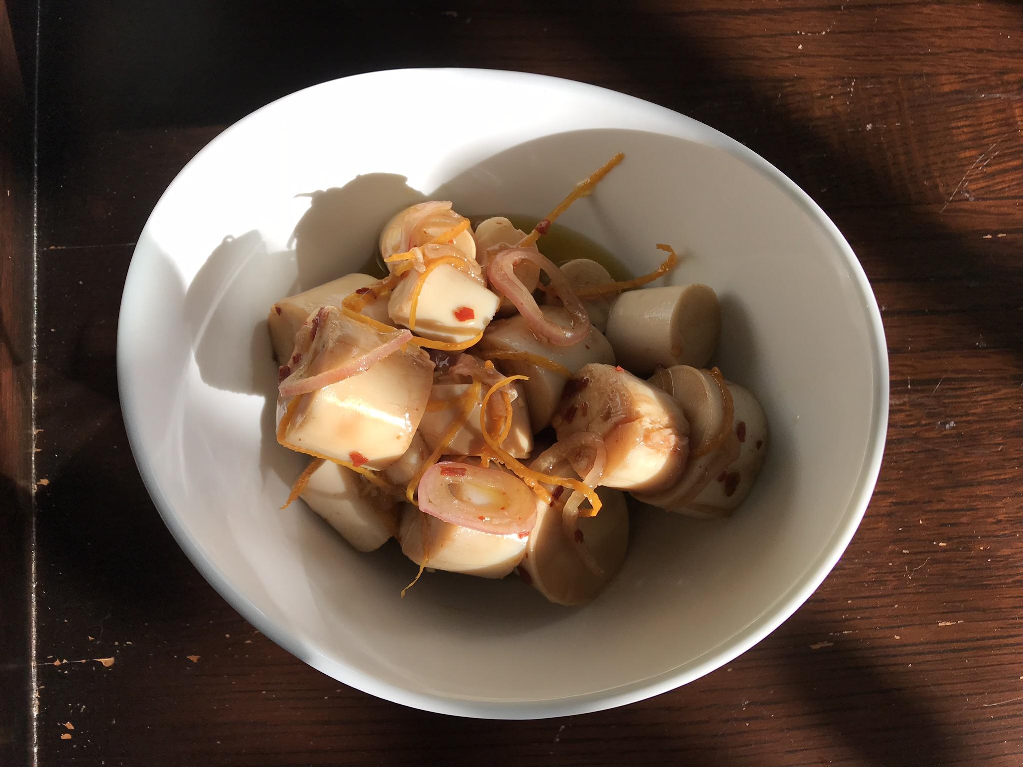 Recipe Spicy VinaigretteMarinated Hearts of Palm with Shallots