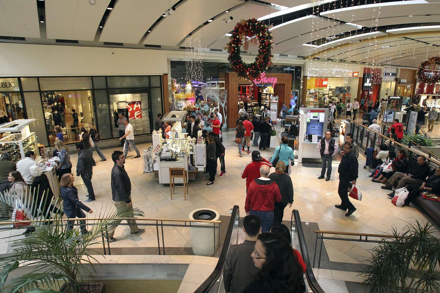 North Star Mall after man pulls out firearm