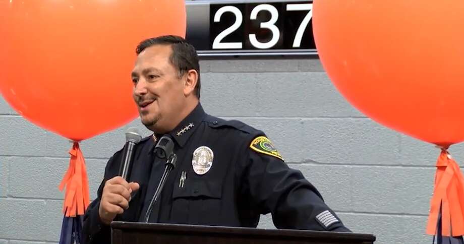 Houston Police Treated To Turkey Dinner By Thankful Power Company Midland Daily News