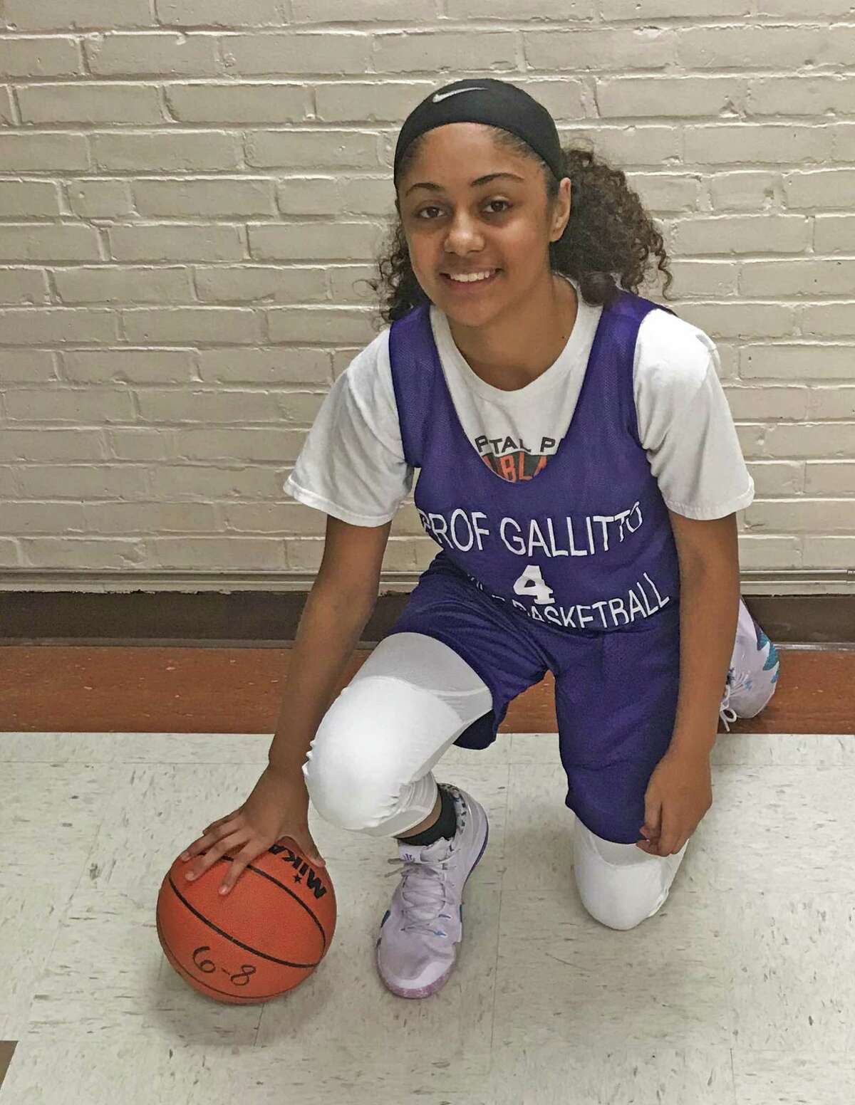 Middletown girl, 13, breaks Prof basketball record with 50 points scored