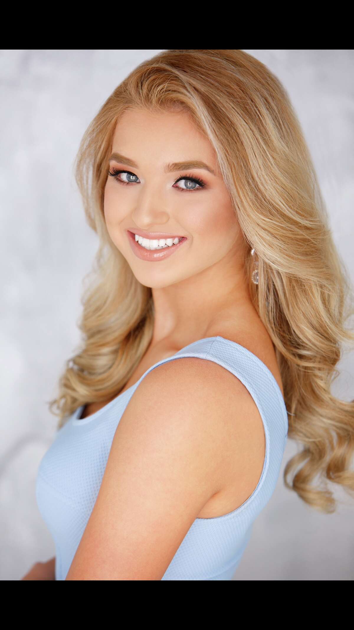 Laredo teen crowned Miss Texas Teen USA 2020 in state pageant