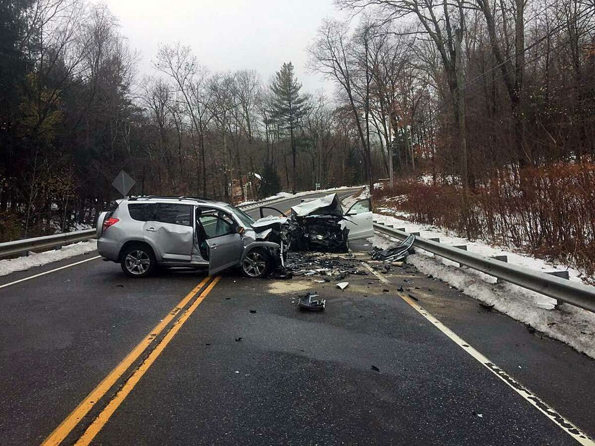 Goshen women dies of injuries in headon crash