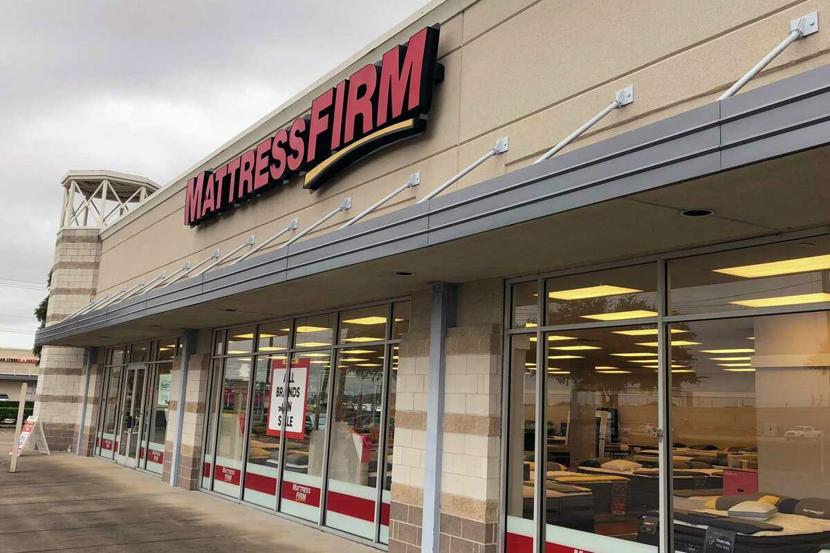 mattress firm drops tempurpedic