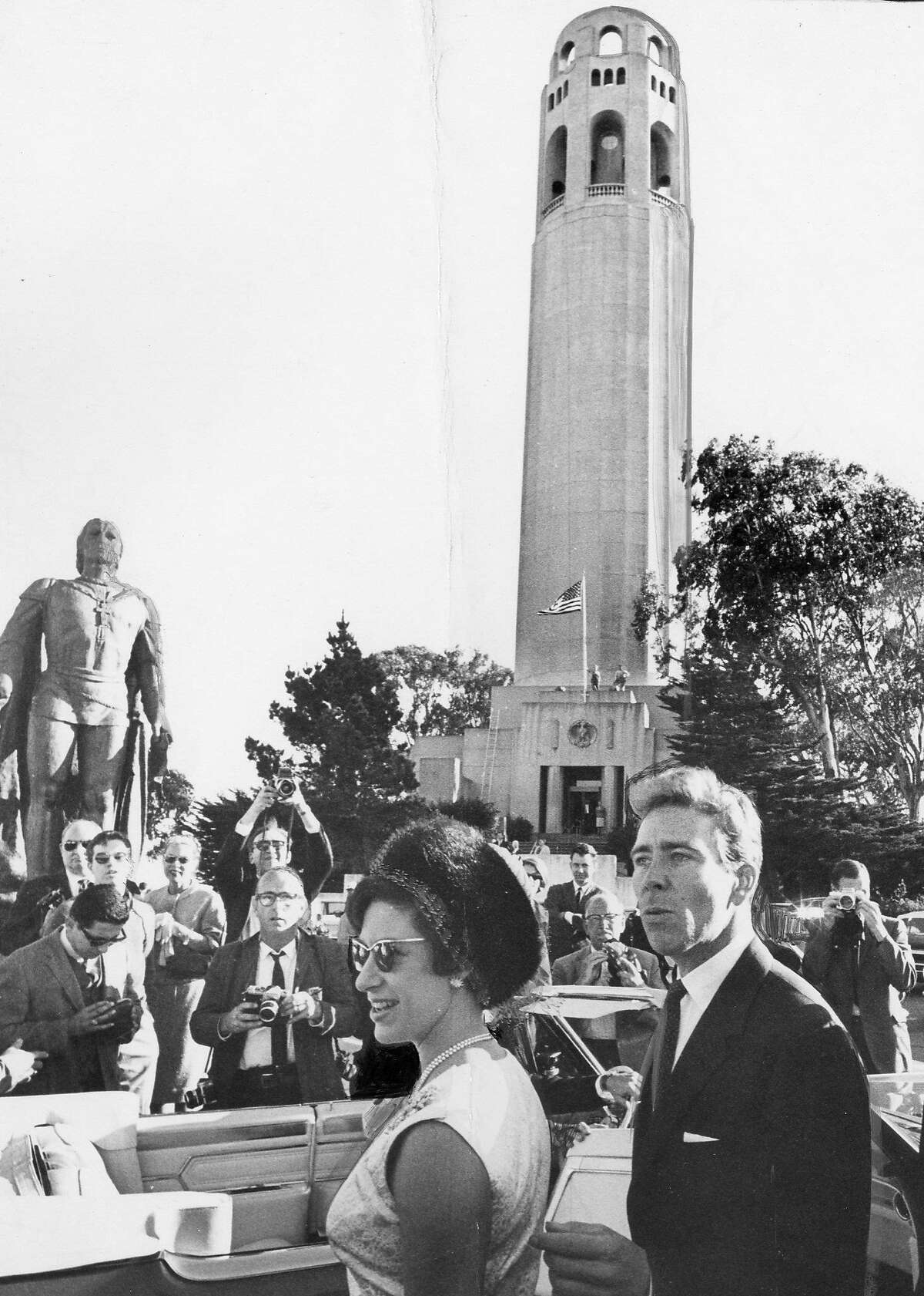 玛格丽特公主与斯诺登勋爵，1965年11月5日，科伊特塔，合合社国际照片刊登于1966年2月1日，第5页