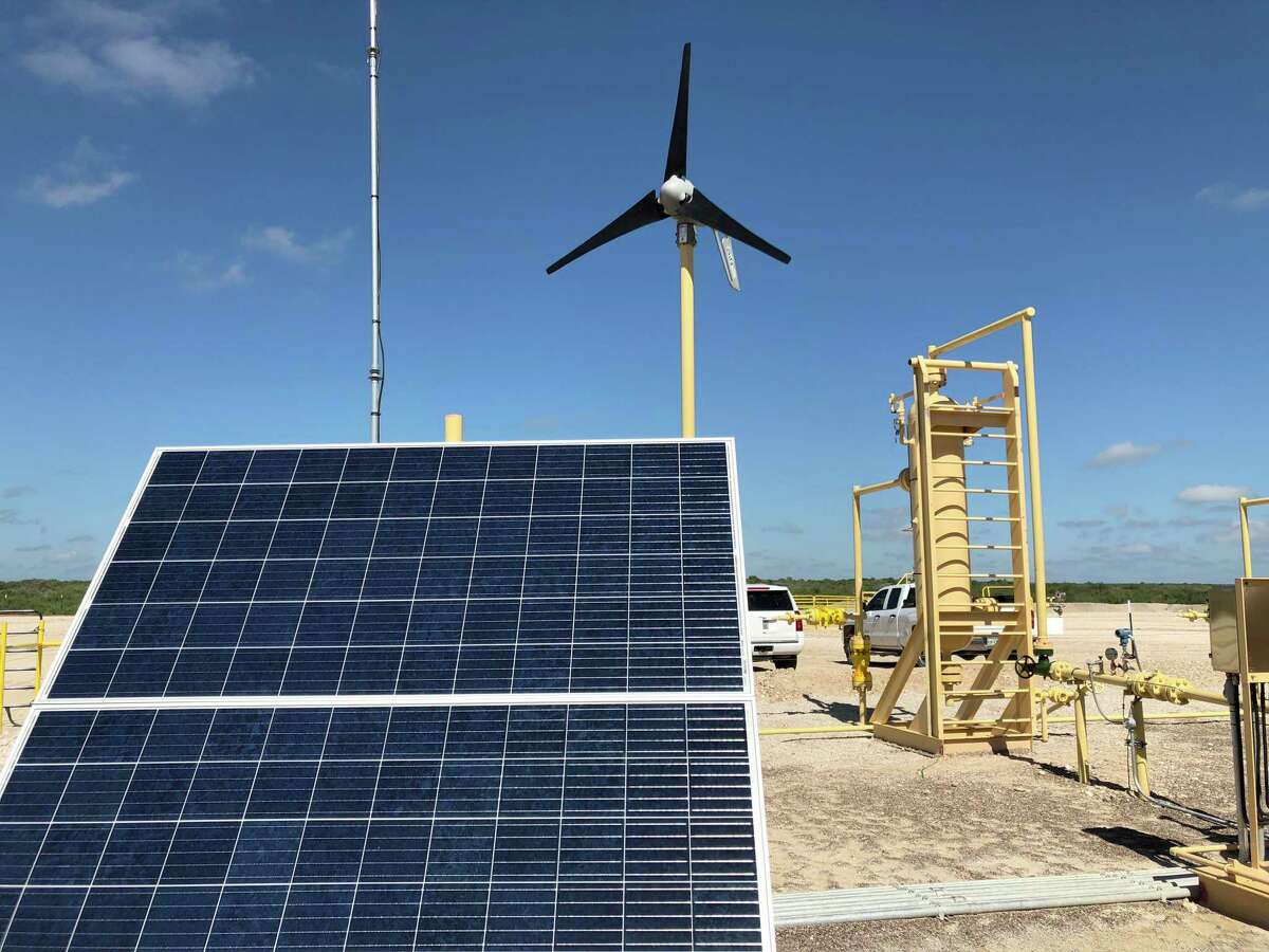 SM Energy uses small solar panels and wind turbines to power the ongoing production of its oil and gas volumes at some of its new wells in South Texas. SM‚Äôs Eagle Ford shale wells are located closer to the Mexican border than to Catarina, which is the nearest Texas community.