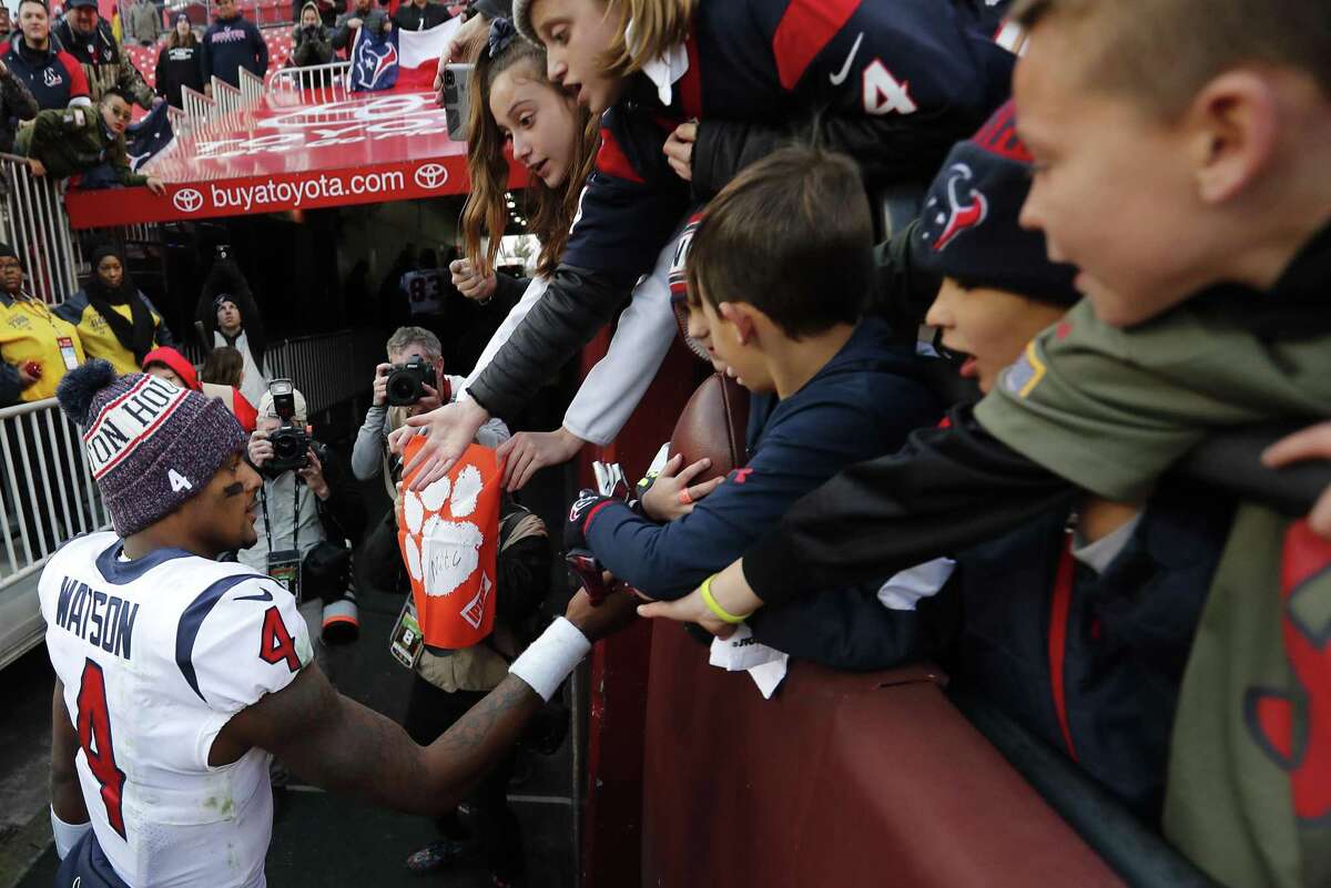 Texans QB Deshaun Watson asks fans to cancel planned march to support him