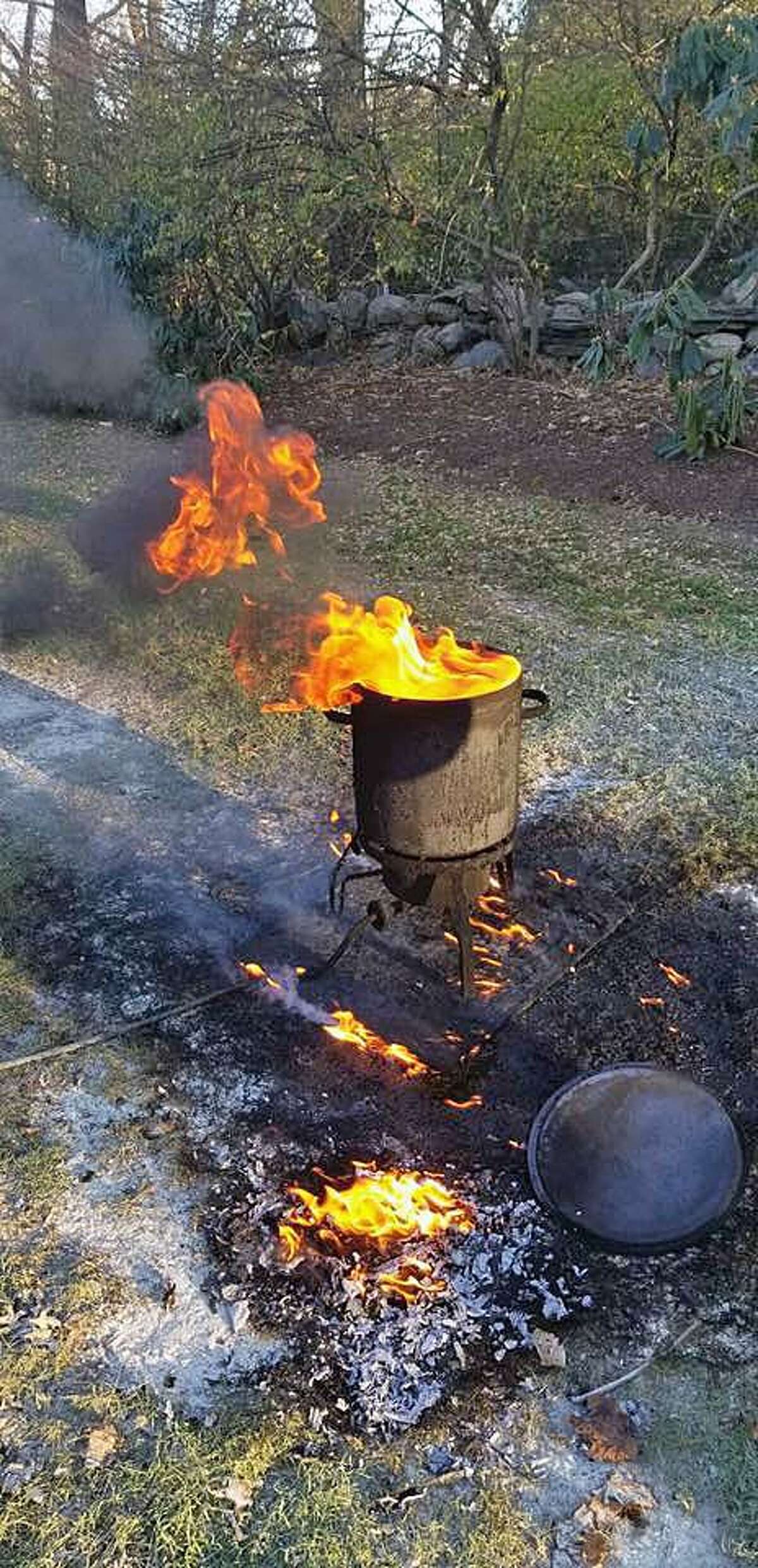 Westport FD quickly extinguished turkey fryer fire