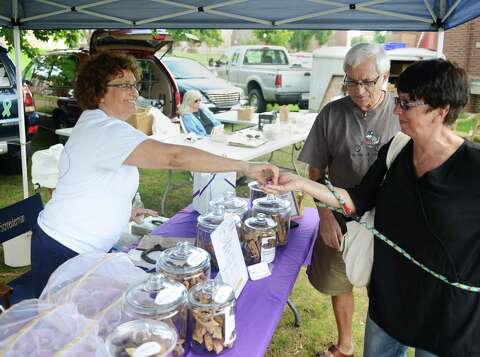 Out Of The Cookie Shadows A Cottage Baking Industry Emerges