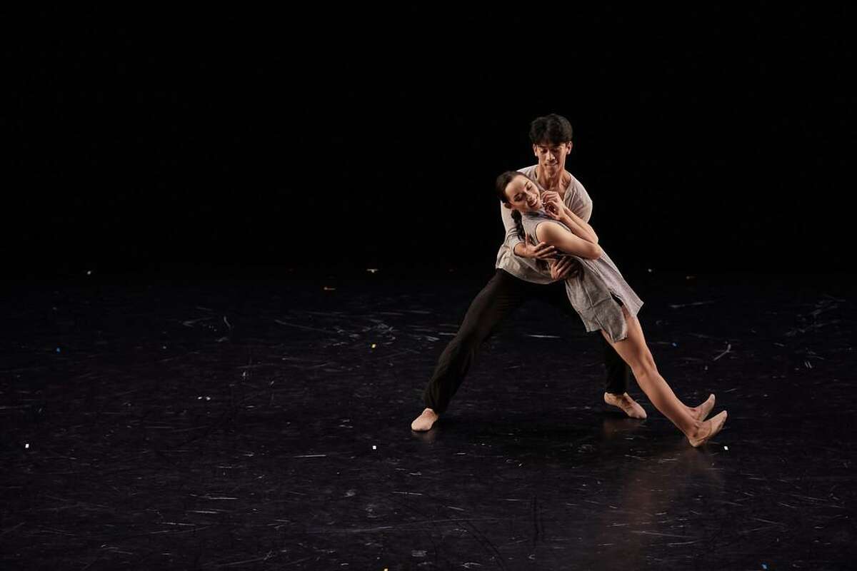 Houston Ballet Corps de Ballet McKhayla Pettingill and Syvert Lorenz Garcia in Jessica Collado?’s "Everything is an Illusion."