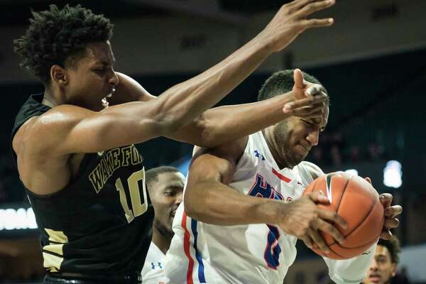 College Basketball Preview Houston Baptist Men Houstonchronicle Com