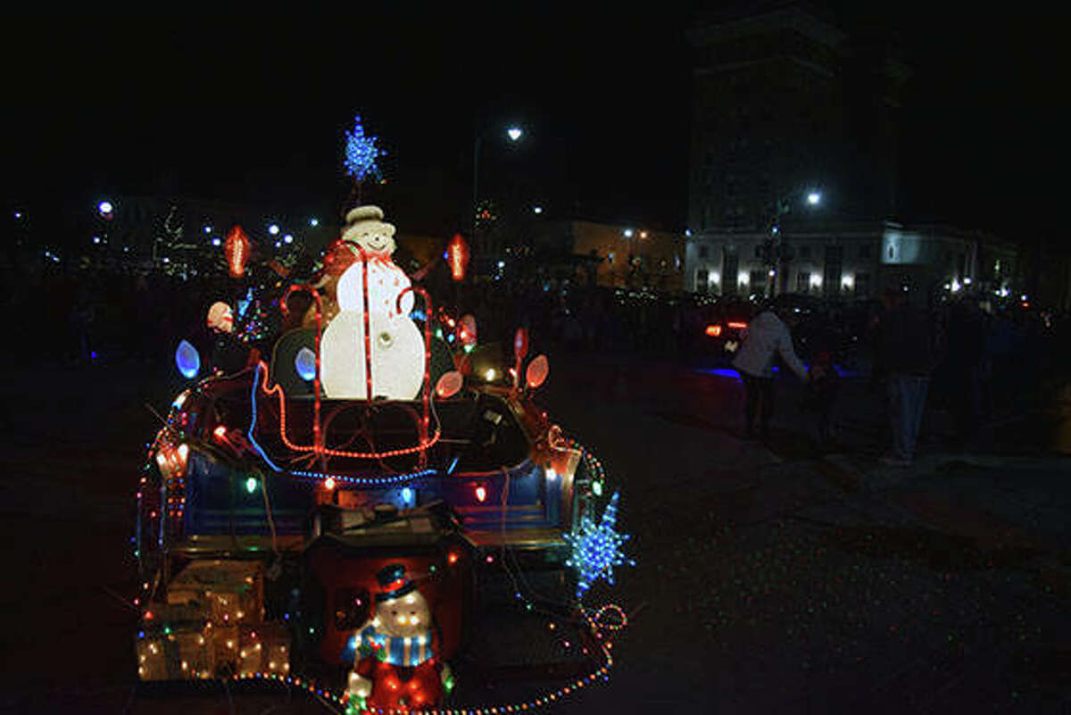 Slideshow Jacksonville Christmas Parade