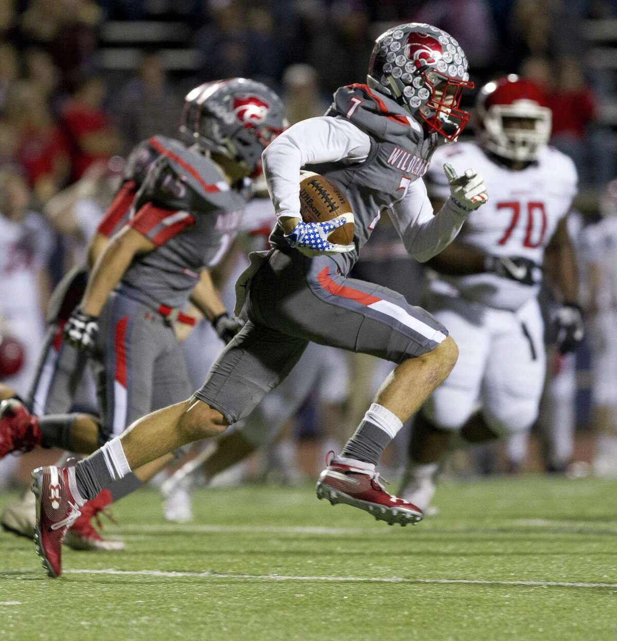 FOOTBALL Historic Splendora season ends in area round