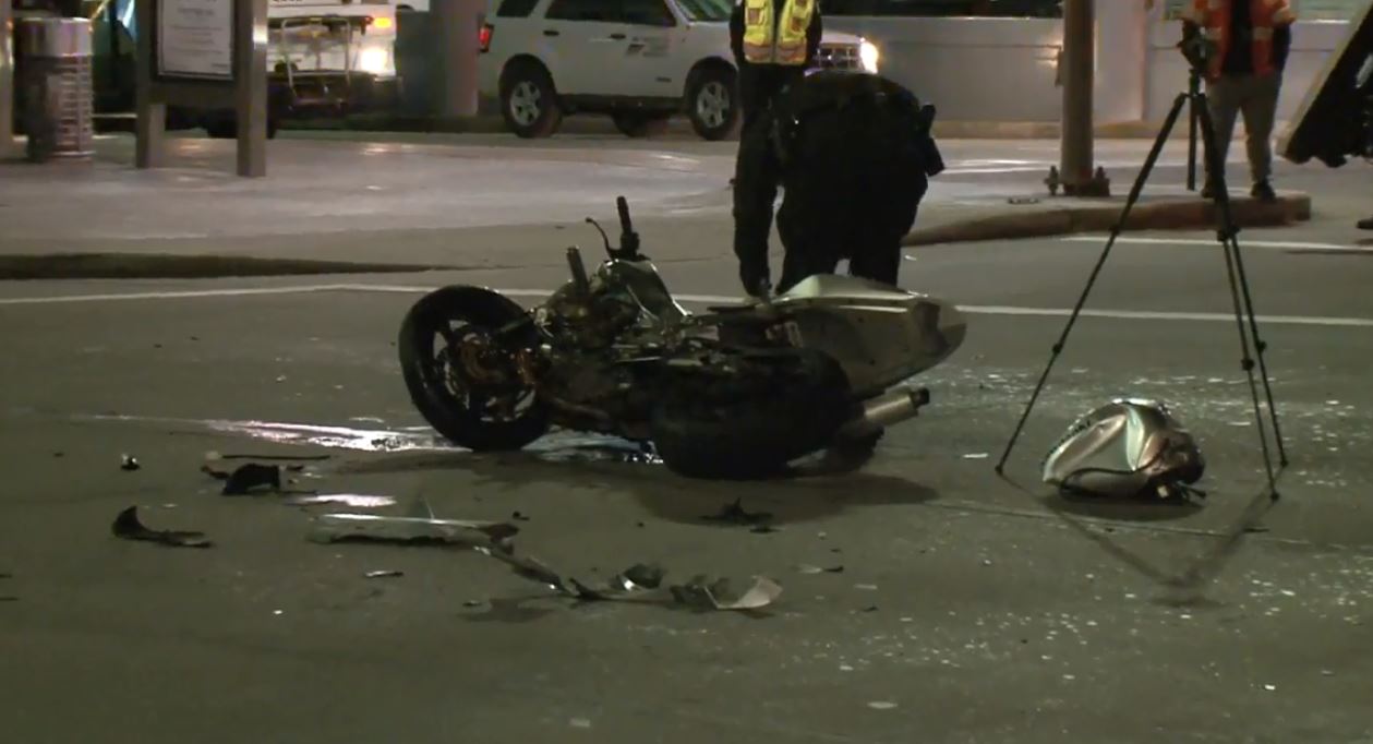 Motorcyclist injured after crash in downtown Houston