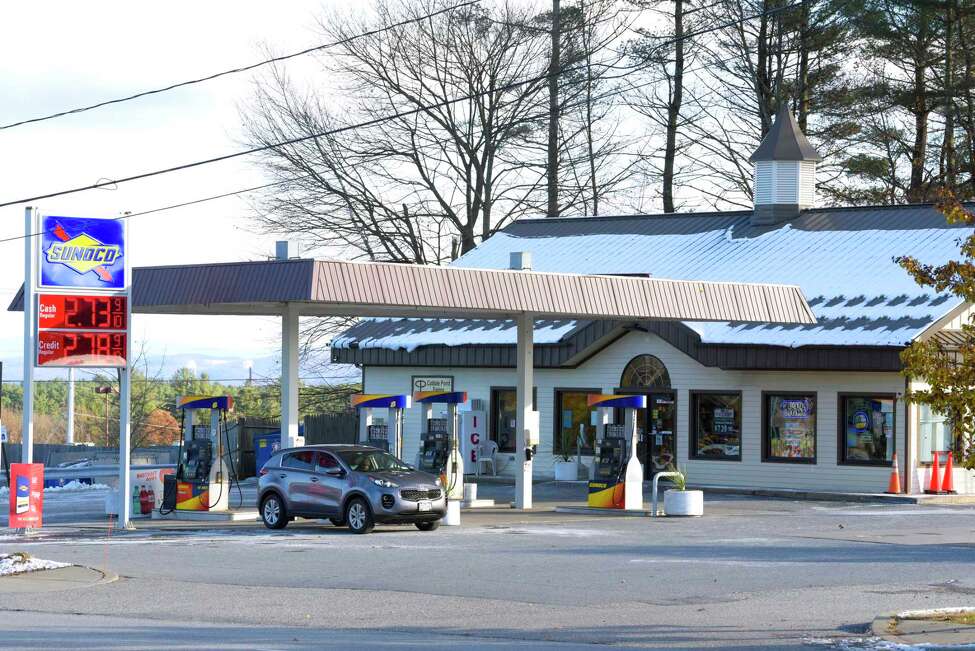 While working as FBI informant, Hussain allegedly betrayed investors