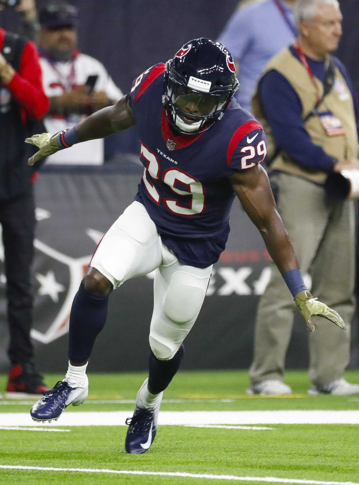 Texans' Andre Hal rebounds from miscue with interception