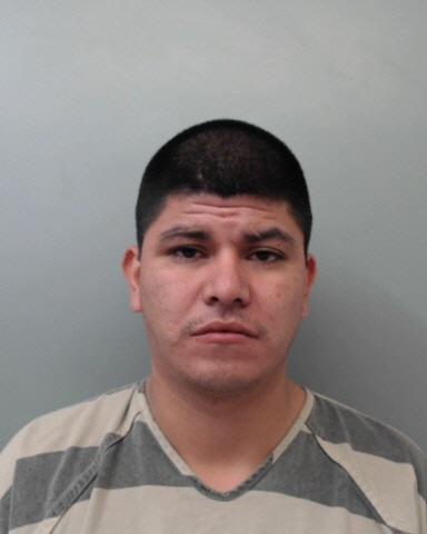 Man accused of firing gun, evading arrest in south Laredo