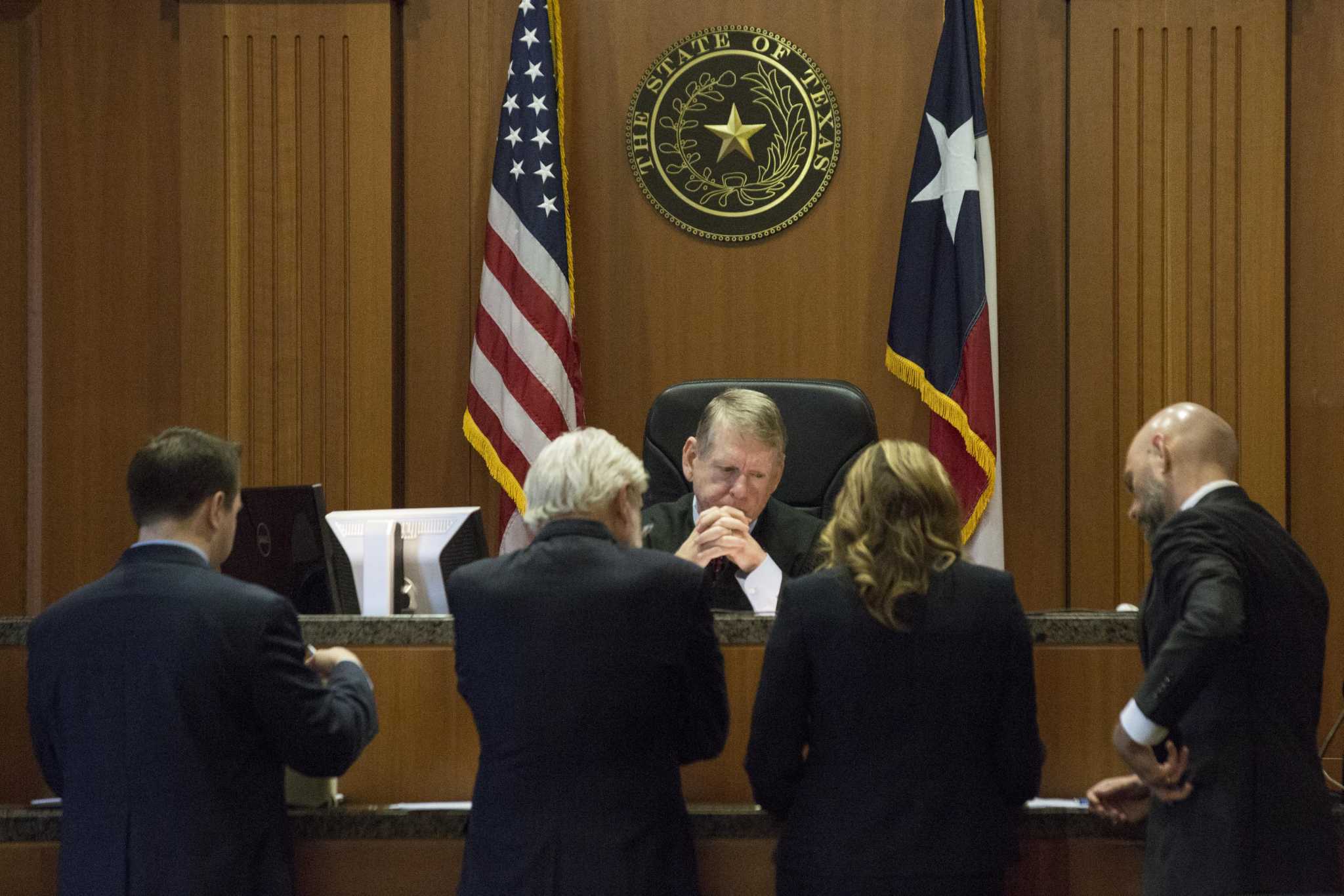 retiring-harris-county-judge-an-advocate-of-open-courts-houston-chronicle