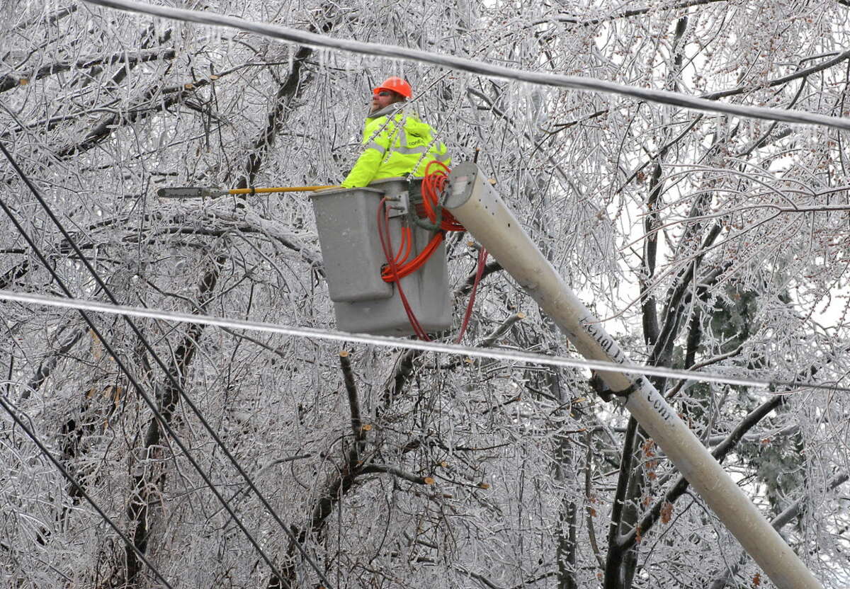 Click through the slideshow to view photos from the ice storm that crippled the Capital Region in December 2008.