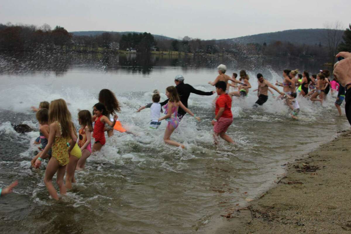 Washington Montessori School will hold its seventh annual Polar Plunge for Partnership Dec. 2 at 11 a.m. at Lake Waramaug State Park Beach. A fundraiser for the Washington Montessori School Community Partnership Program, the Polar Plunge for Partnership is a fun, family-friendly event open to the public. Individuals ages 6 and older are invited to participate. To register and for more information, visit www.takethepolarplunge.com.