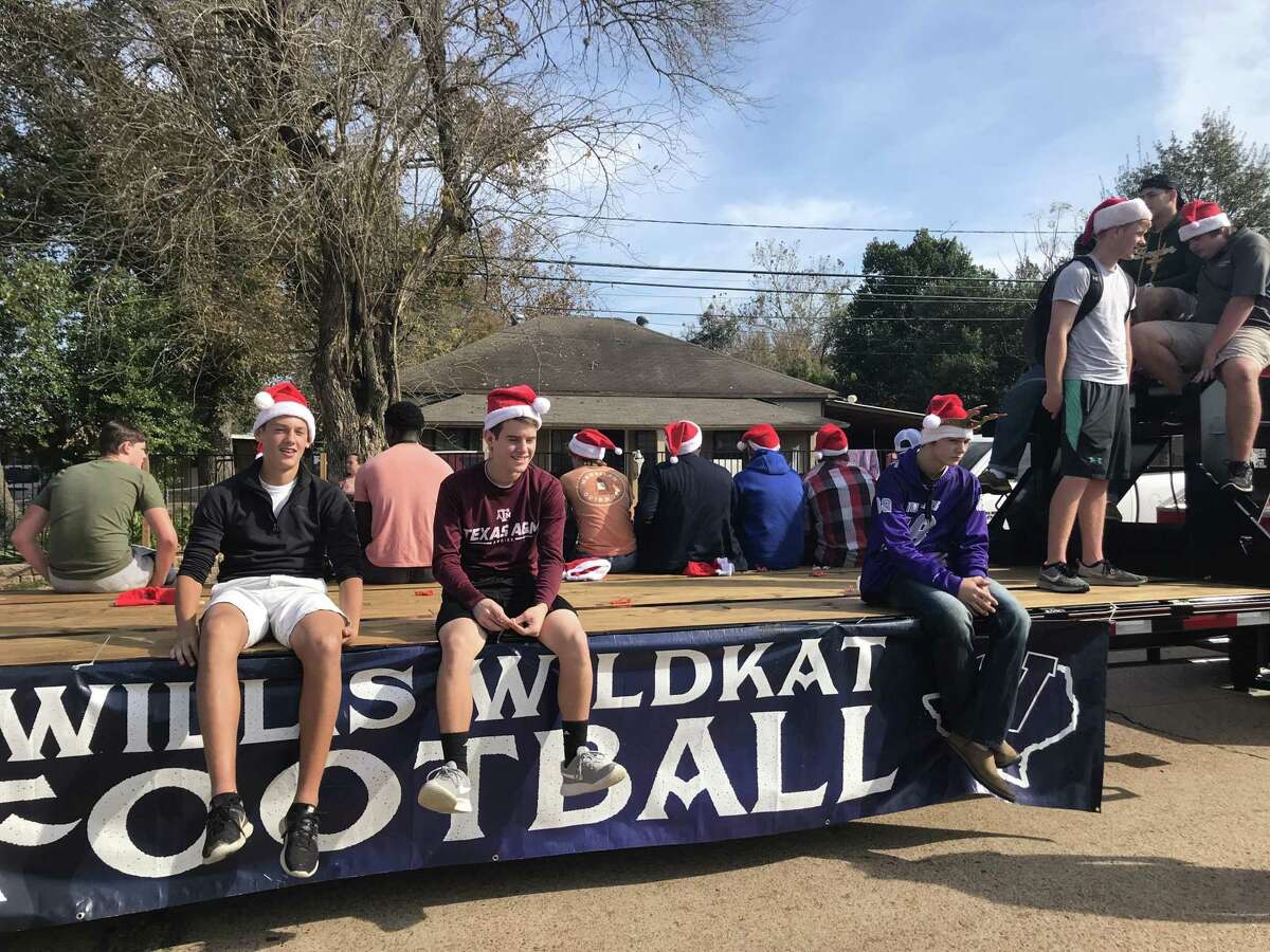 Willis ready to holiday season with parade and festival