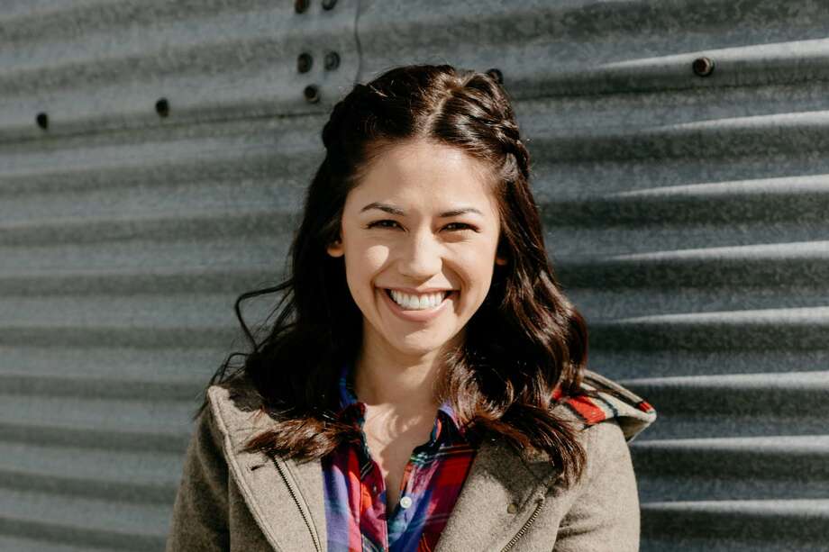 Food Network's Molly Yeh Shares How She Built Her Blog Into a Growing