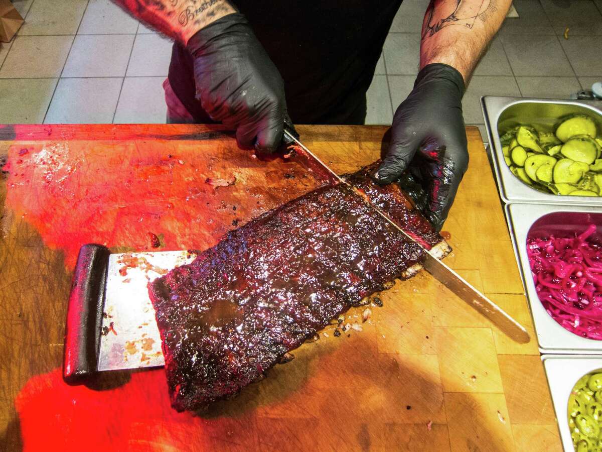 Ribs at Melt, a Texas style barbecue joint in Paris.
