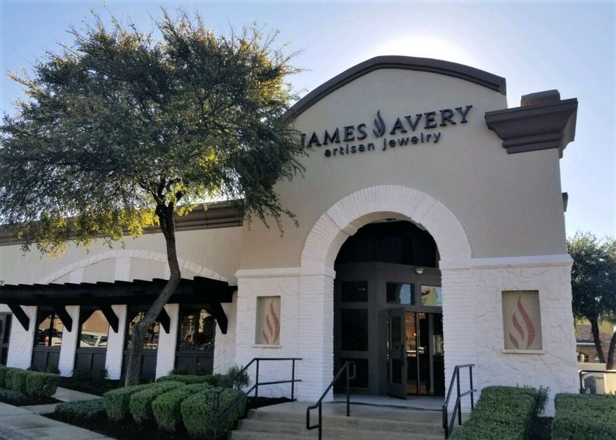 James Avery Artisan Jewelry customers can check names off their gift list in a brand new San Antonio location touted as the company's "biggest" in the national chain of 83 stores.