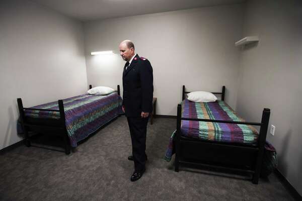 Salvation Army Houston To Shutter One Shelter Change Services At