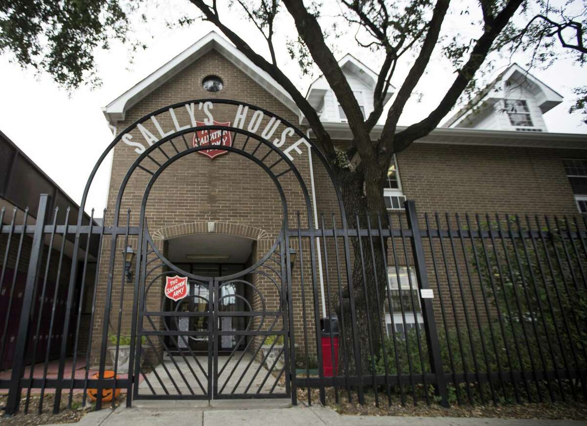 Salvation Army Houston to shutter one shelter, change services at another